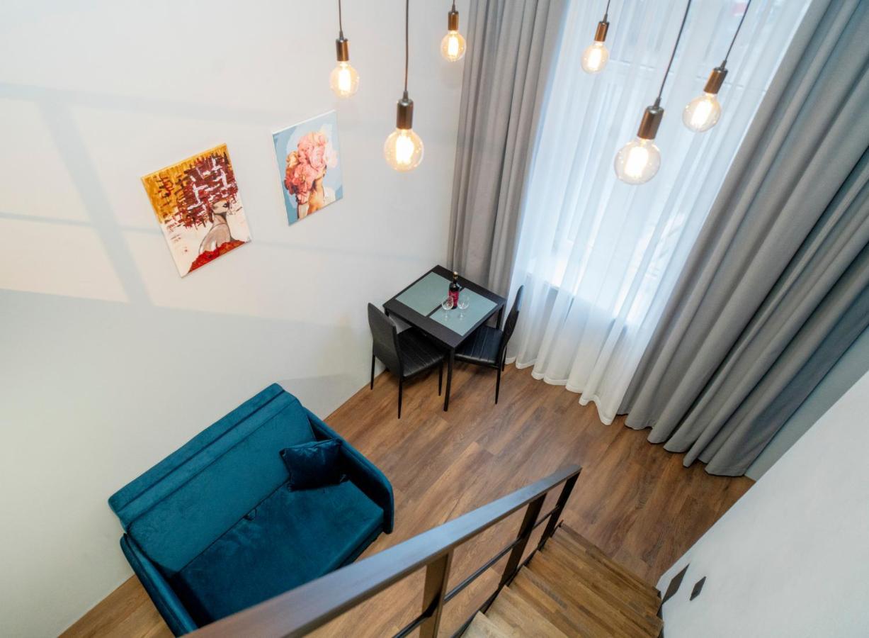 Teeny Tiny Lofts In Center Kaunas Exterior foto